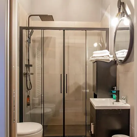 Apartment Oggi Ti Porto A By Happyhostorino Turin